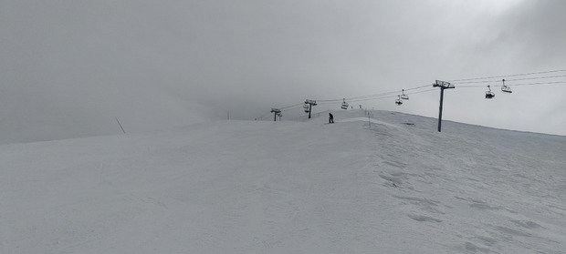 Ambiance printani&egrave;re (jusque vers 15h) mais neige hivernale