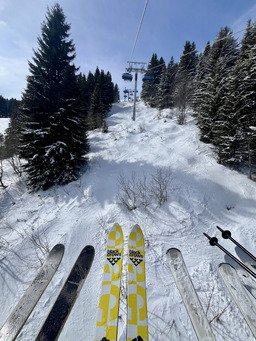 Des tests a gogo, une neige de folie. 