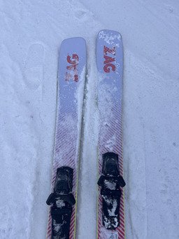 Des tests a gogo, une neige de folie. 