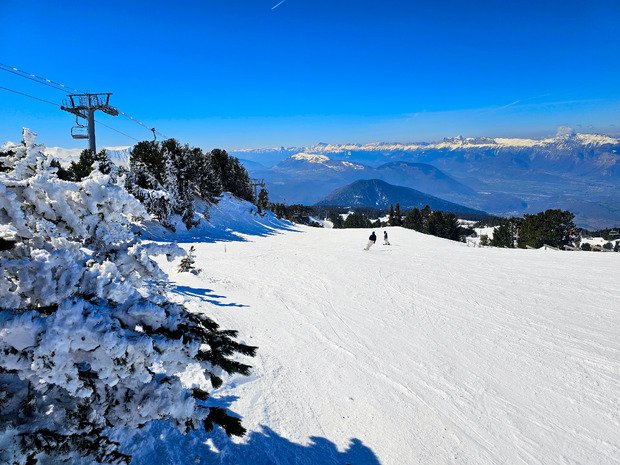 Chamrousse : les clochent du ride beau temps ont sonn&eacute; !