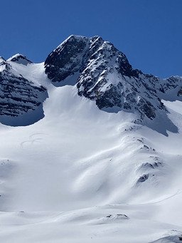 Le pic de l&rsquo;Etendard c&rsquo;est l&rsquo;aventure 