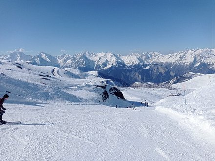 Du c&ocirc;t&eacute; de Marmottes et li&egrave;vre blanc