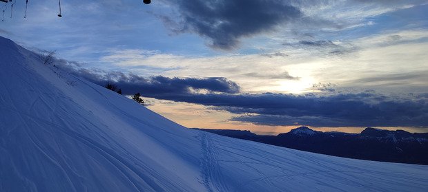 D&eacute;part &agrave; l'ouverture, coucher de soleil &agrave; la fermeture.. 