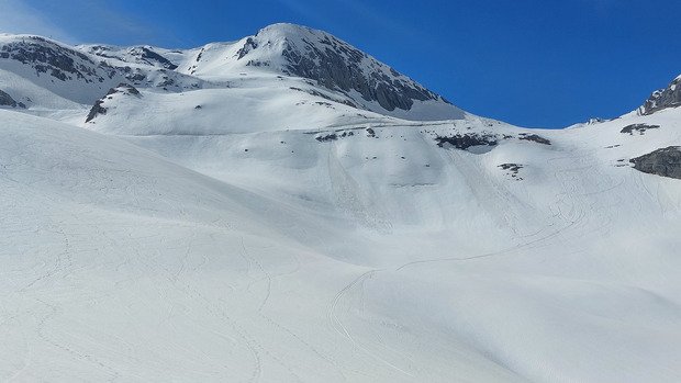 Neige saupoudr&eacute;e de sable et pollen, un r&eacute;gal 😂