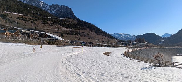 Une petite derni&egrave;re en skating 
