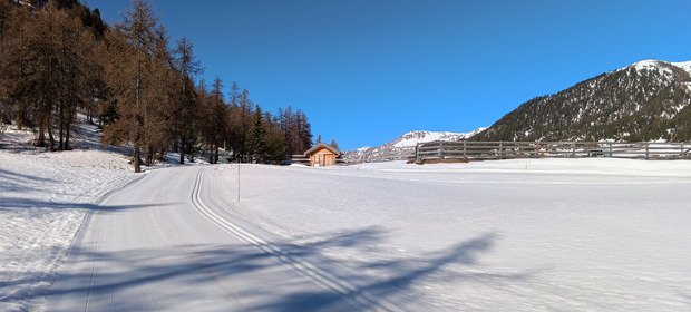 Une petite derni&egrave;re en skating 