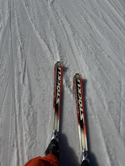 Les Menuires sous le grand ciel bleu