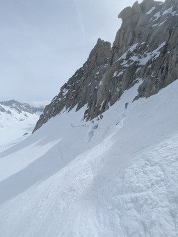 But au pas de ch&egrave;vre (compl&eacute;ment) 