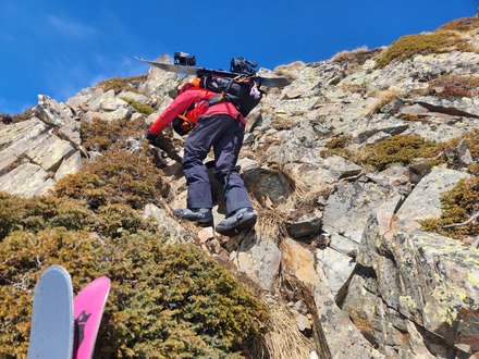 Fine poudre, grosse moquette et PGHM