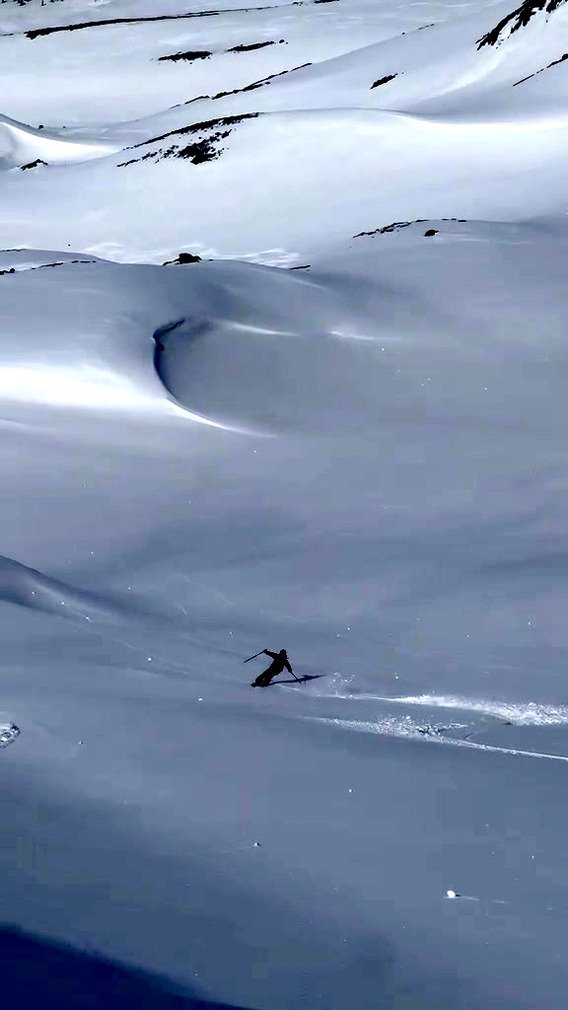14 Avril 2026 ❄️🔝 La vid&eacute;o 📹 Pointe de Thorens ⛏️