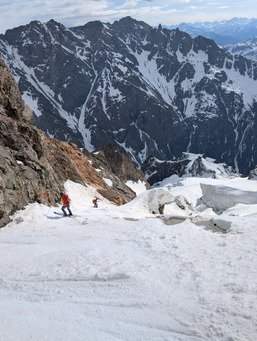 Visite &agrave; l'ex-plus haut sommet des Alpes fran&ccedil;aises