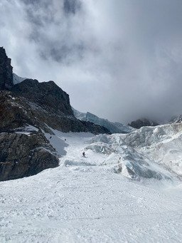Visite &agrave; l'ex-plus haut sommet des Alpes fran&ccedil;aises