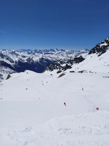 un peu plus frais , mais toujours ciel bleu