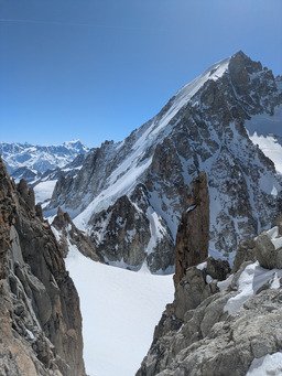 Aiguille du Chardonnet : couloir SE 