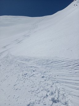 Le ski....c'est PAS fini !!