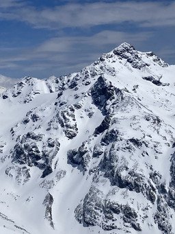 Cime Caron la p&eacute;pite 🤩☀️❄️
