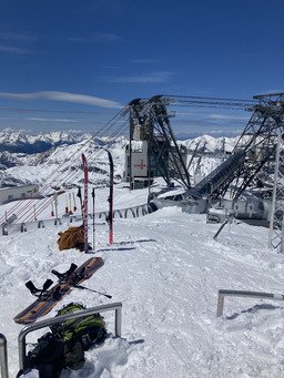 Cime Caron la p&eacute;pite 🤩☀️❄️