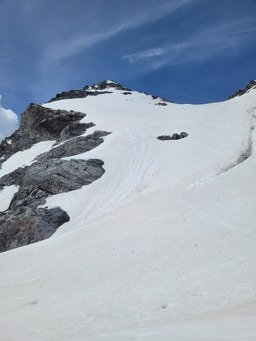 Les l&egrave;ves t&ocirc;t de Val Tho