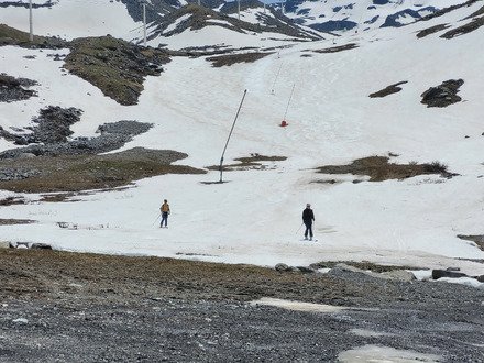 Les l&egrave;ves t&ocirc;t de Val Tho
