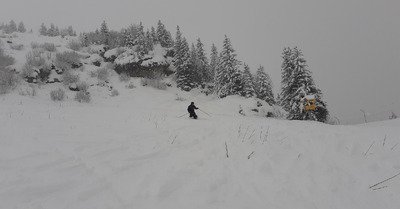 Rock and snow avoriaz 