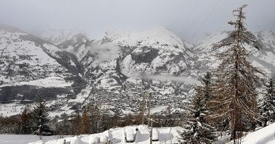 De la neige en bas !