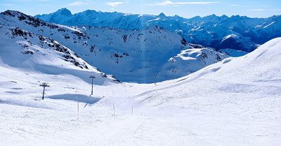 Neige et soleil a 3300 m