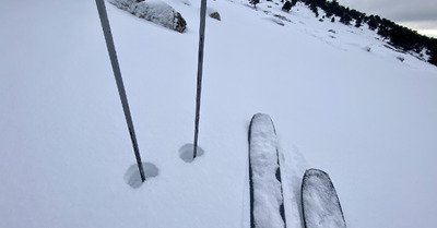 Chamechaude skiable au dessus de 1700m, pure mis&egrave;re en dessous.