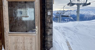 Que de randonneurs au col du Sarvatan !!