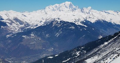 Temp&ecirc;te de ciel bleu &agrave; Valmorel... 