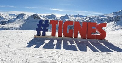 Le soleil reste mais la neige se d&eacute;grade &agrave; Tignes