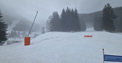 Apr&egrave;s le soleil, la neige, vient la pluie 