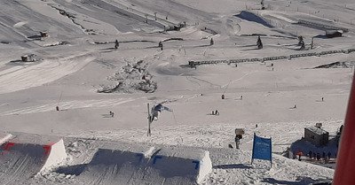 Du soleil - un peu de neige fra&icirc;che et les Big Bosseurs 🤩 Sublime 👍