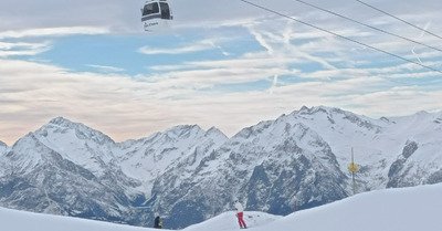 Belle luminosit&eacute; malgr&eacute; les nuages 