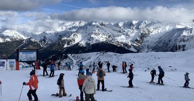 Tout temps mais content