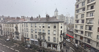 Neige sur Grenoble