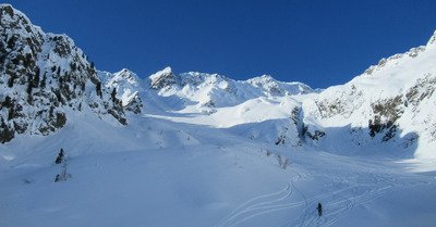 Poudre et soleil &agrave; Bel Oiseau au d&eacute;part de Finhaut 