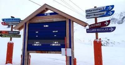 Ah Ah, les comiques s'affichent=> vent 3596 km/h-temp&eacute;rature 999 &deg;C 🤣