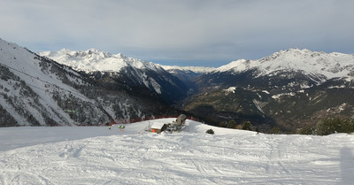 Pistes bien dures et hors piste "étranges"