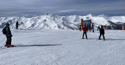 Belle journ&eacute;e et belle neige en altitude 