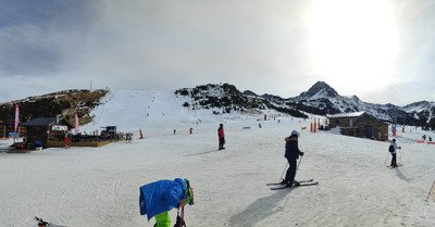 L&eacute;opard is dead, moquette in progress