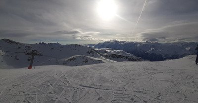 Sarenne au top  au matin et bon ratio sur pistes top cool😃⛷🤙