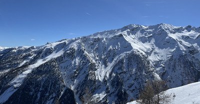 Plein soleil et plein de neige