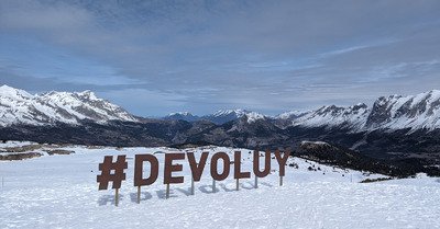 Top le matin, aprem sponsoris&eacute; par la colle UHU 