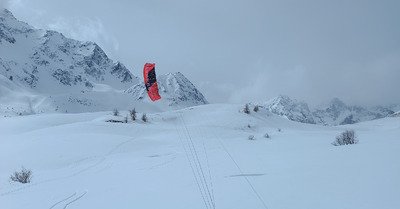 Du vent et de la colle