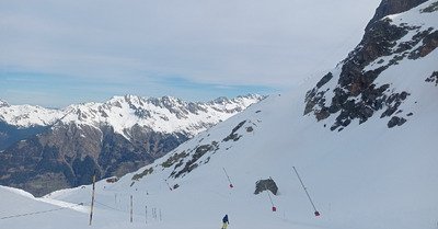 Ski de printemps tout &agrave; fait correct 