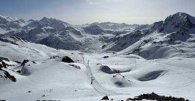 Tignes #6 Direct l&rsquo;&eacute;t&eacute; sans passer pas la case printemps&hellip;