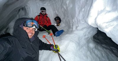 Visite de la Grotte Glaci&egrave;re ⛏️❄️ 🔦  &agrave; Val Thorens