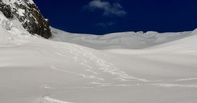 Vall&eacute;e blanche et glacier des p&eacute;riades 