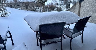 Belle chute de neige vent&eacute;e dans le Vercors. No&euml;l blanc assur&eacute; ! 🎄☃️