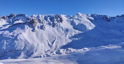Neige fra&icirc;che, une ann&eacute;e 2025 qui commence bien